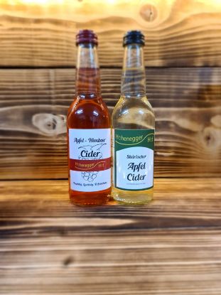 Show details for Duo Apfelcider und Apfel - Himbeer Fruchtcider - Versand Picture of Duo Apfelcider und Apfel - Himbeer Fruchtcider - Versand